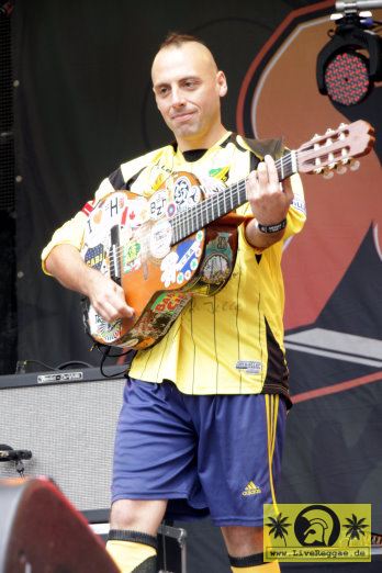 Che Sudaka (E) 26. Summer Jam Festival, Fuehlinger See Koeln - Green Stage 02. Juli 2011 (3).JPG